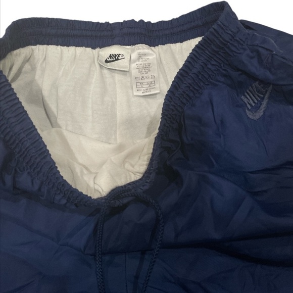 VINTAGE NIKE UNISEX NAVY LINED TRACK WIND BREAKER PANTS LARGE - Picture 4 of 8